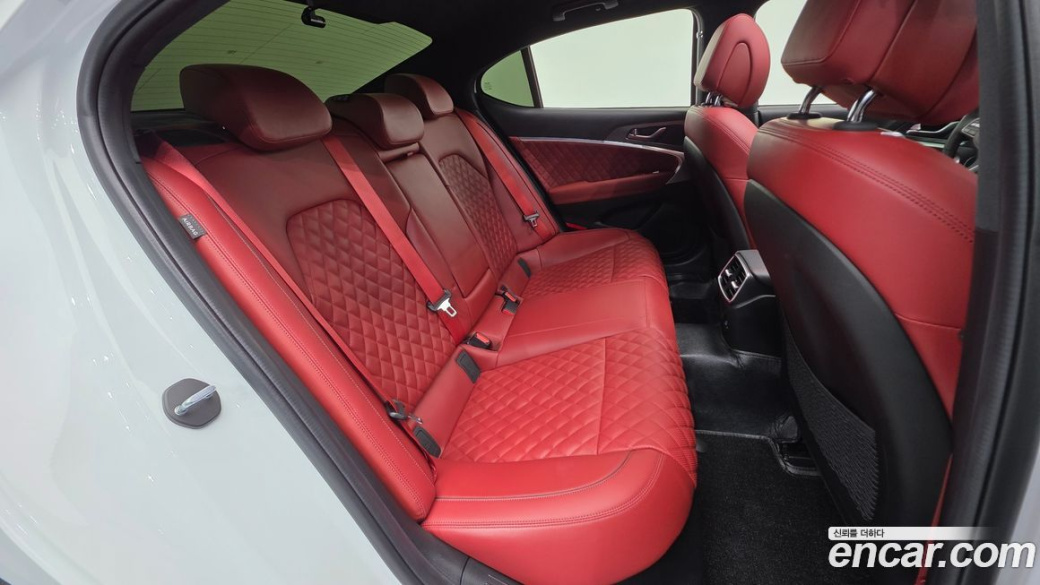 Genesis G70 Gasoline 2.5T 2WD, 2024