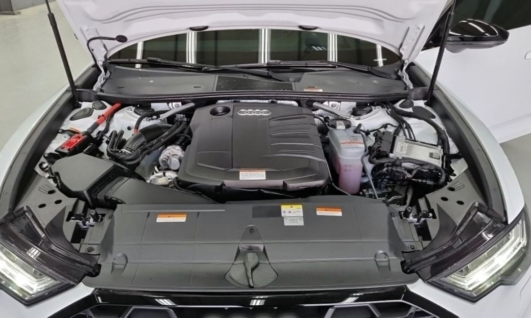 Audi A6 40 TDI Premium, 2025
