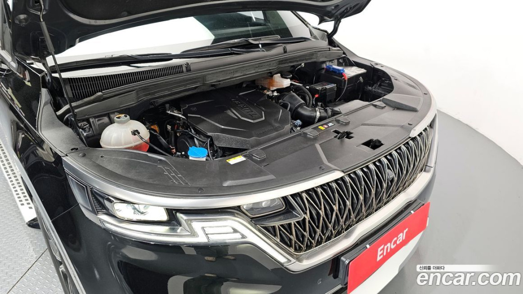 Kia Carnival 7-Seater Hi-Limousine, 2023