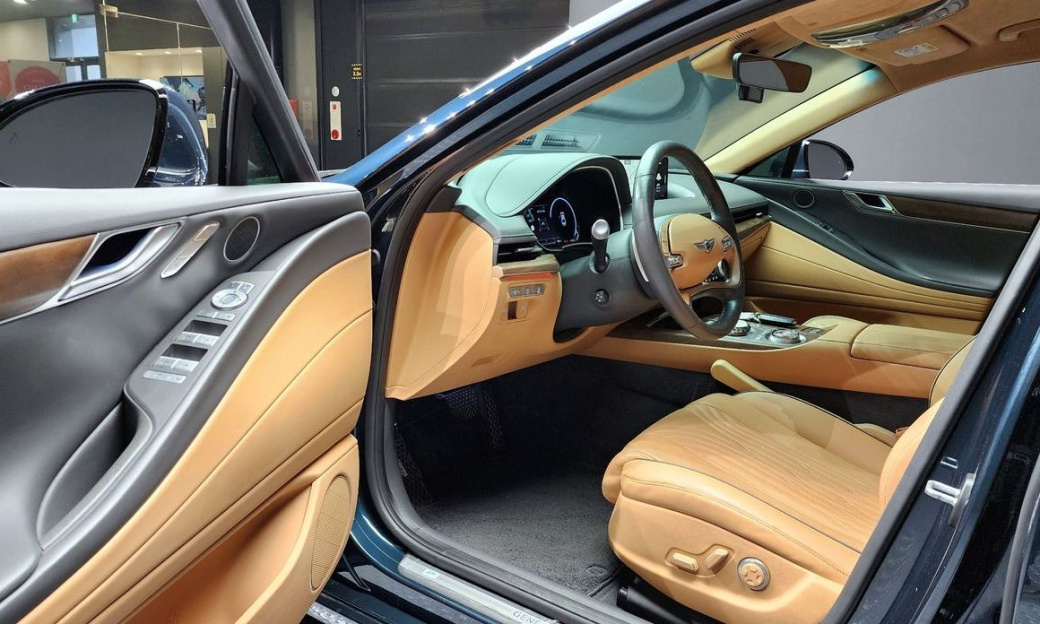 Genesis G80 Gasoline 2.5 Turbo 2WD, 2023