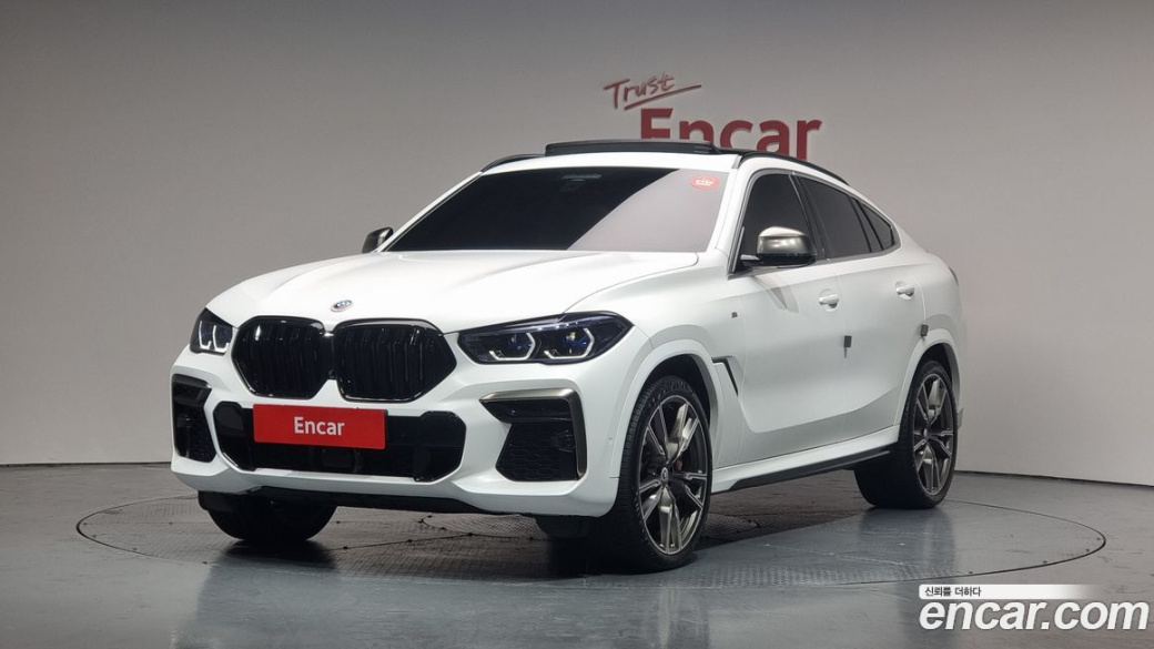 BMW X6 M50i, 2023