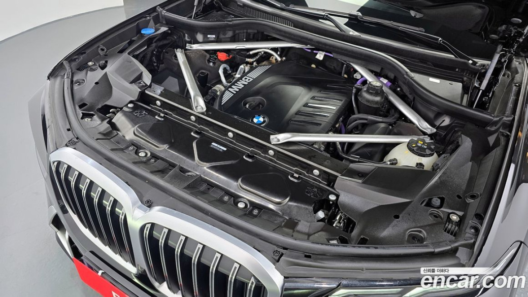 BMW X7 xDrive 40d Design Pure Excellence 6-Seater, 2024
