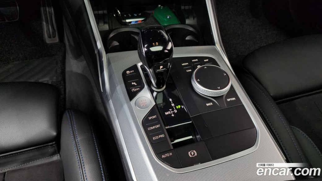 BMW 3-Series 320i M Sport, 2022