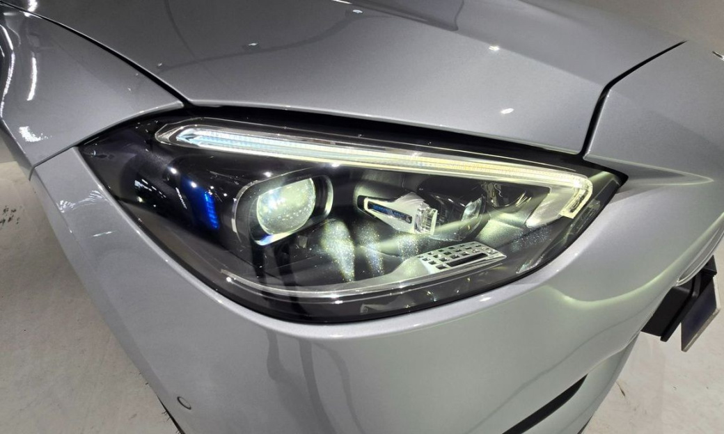 Mercedes-Benz C-Class C300 4MATIC AMG Line, 2023