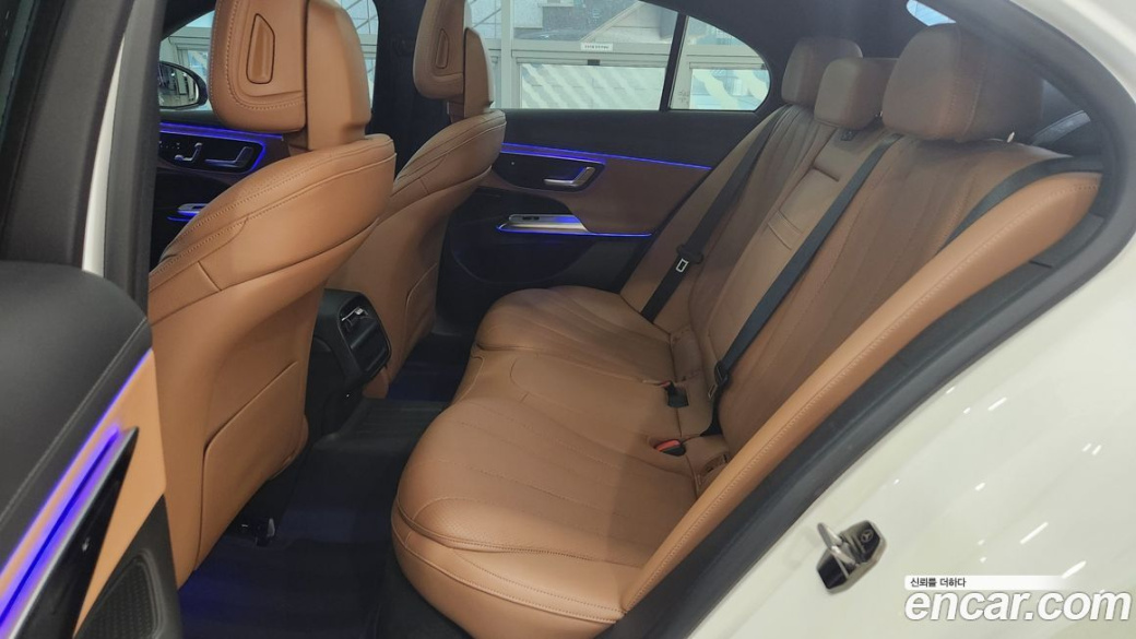 Mercedes-Benz E-Class E200 Avantgarde, 2025