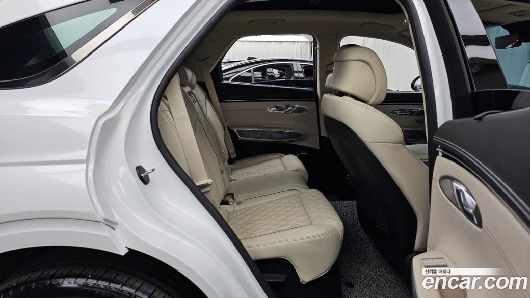 Genesis GV70 2.5T Gasoline 2WD, 2024