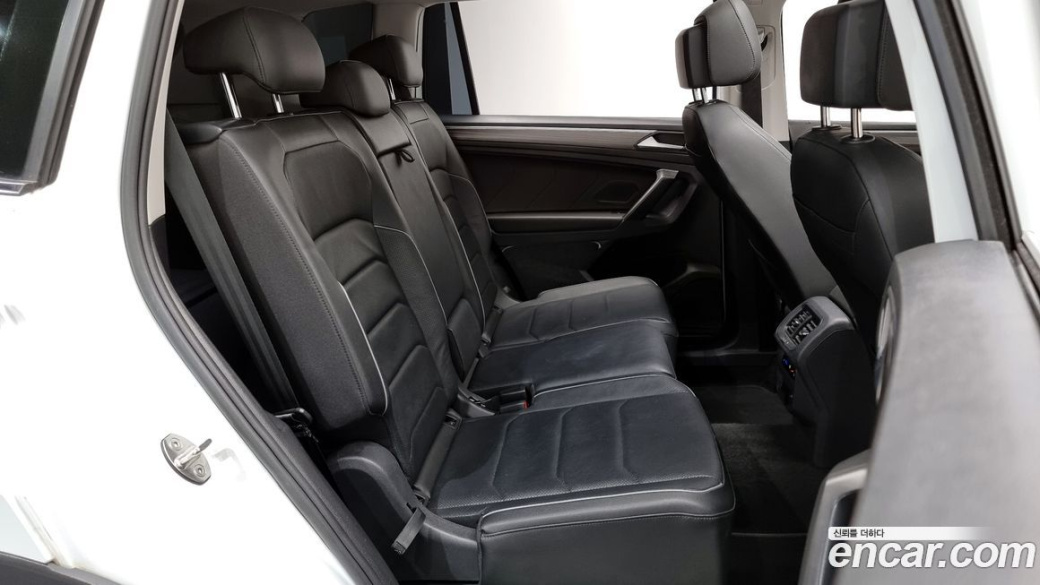 Volkswagen Tiguan 2.0 TSI Prestige, 2023