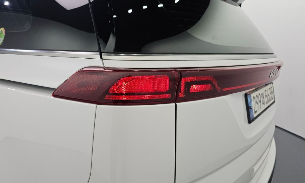 Kia Carnival 9-Seater Noblesse, 2022