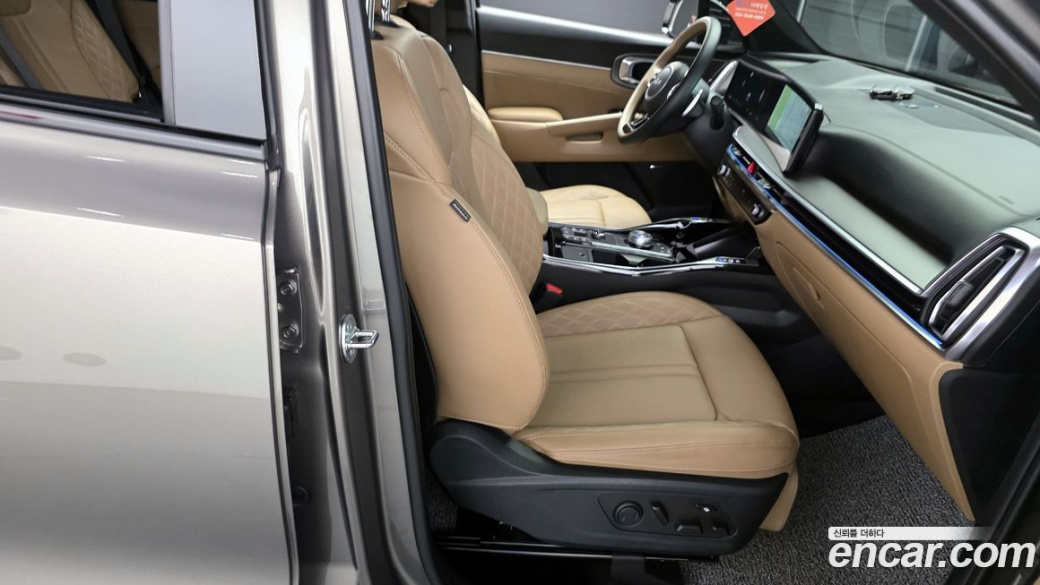 Kia Sorento Gasoline 2.5T 4WD, 2025