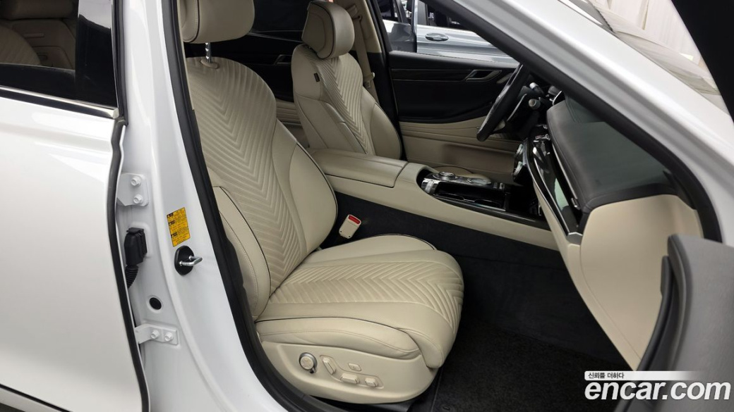 Genesis G80 Gasoline 2.5 Turbo AWD, 2022