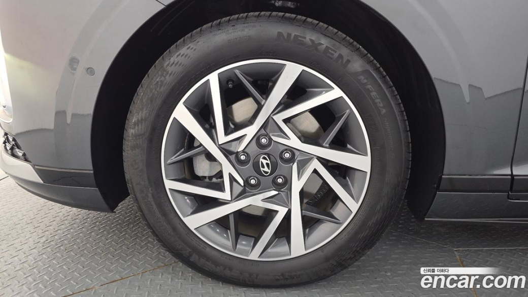 Hyundai Grandeur 2,5 Gasoline 2WD, 2024