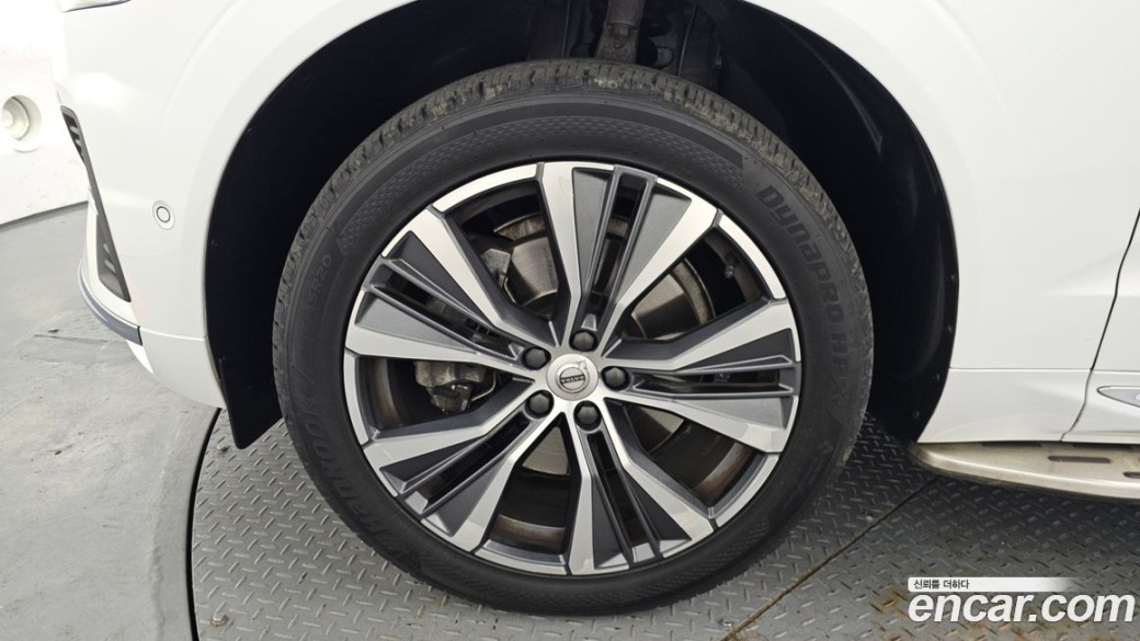 Volvo XC60 B6 Inscirtion, 2022