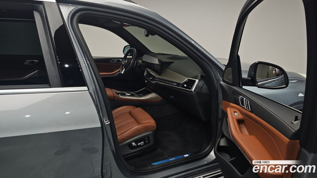 BMW X7 xDrive 40d Design Pure Excellence 7-Seater, 2024