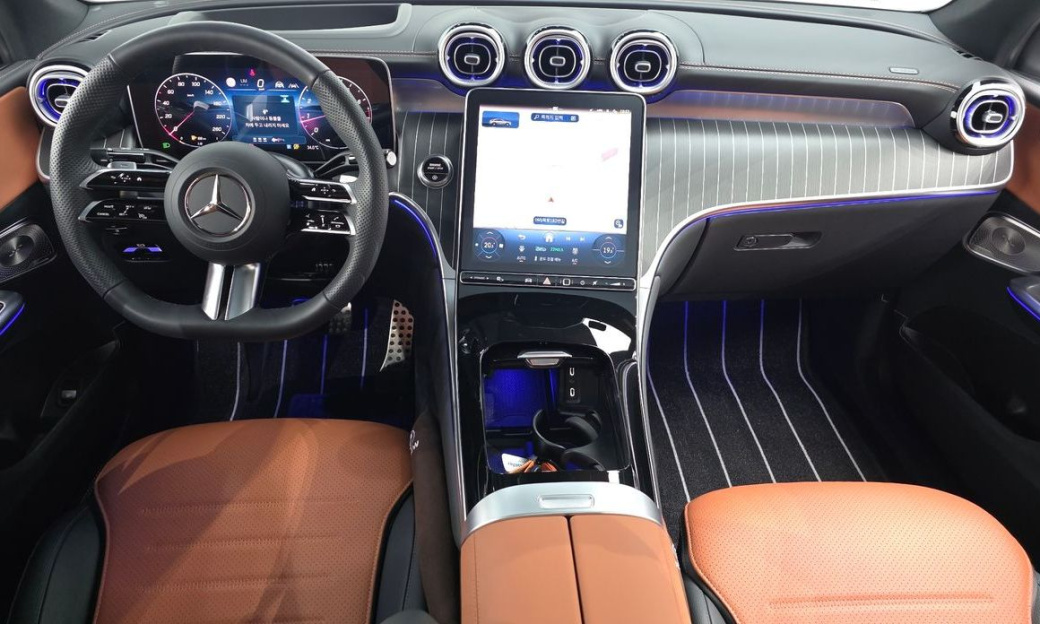 Mercedes-Benz GLC-Class GLC300 4MATIC Coupe, 2026