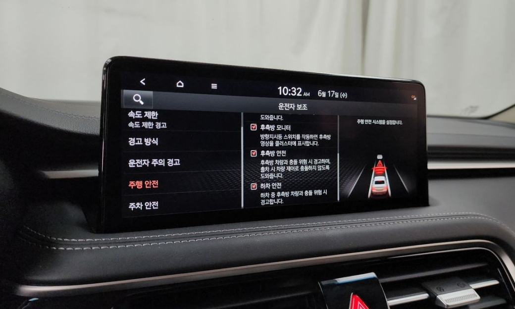 Genesis G70 Gasoline 2.5T 4WD, 2024