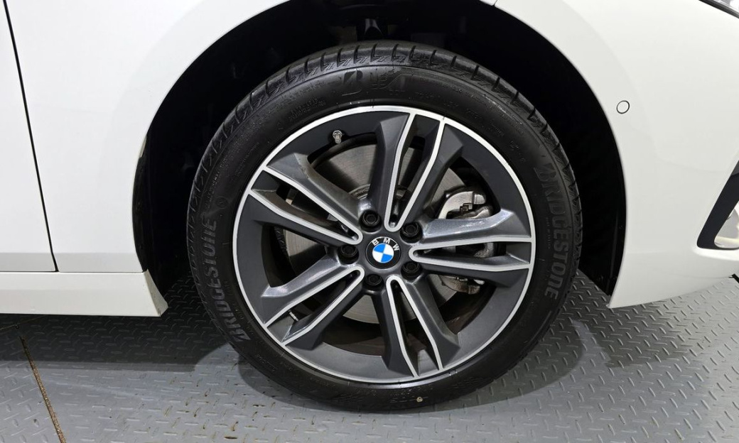 BMW 1-Series 120i Sports, 2024