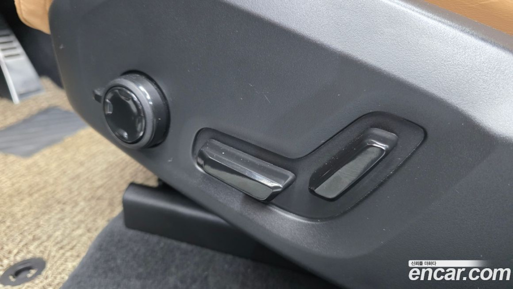 Volvo XC60 B5 Inscription, 2022