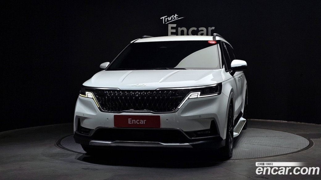 Kia Carnival 9-Seater Signature, 2022