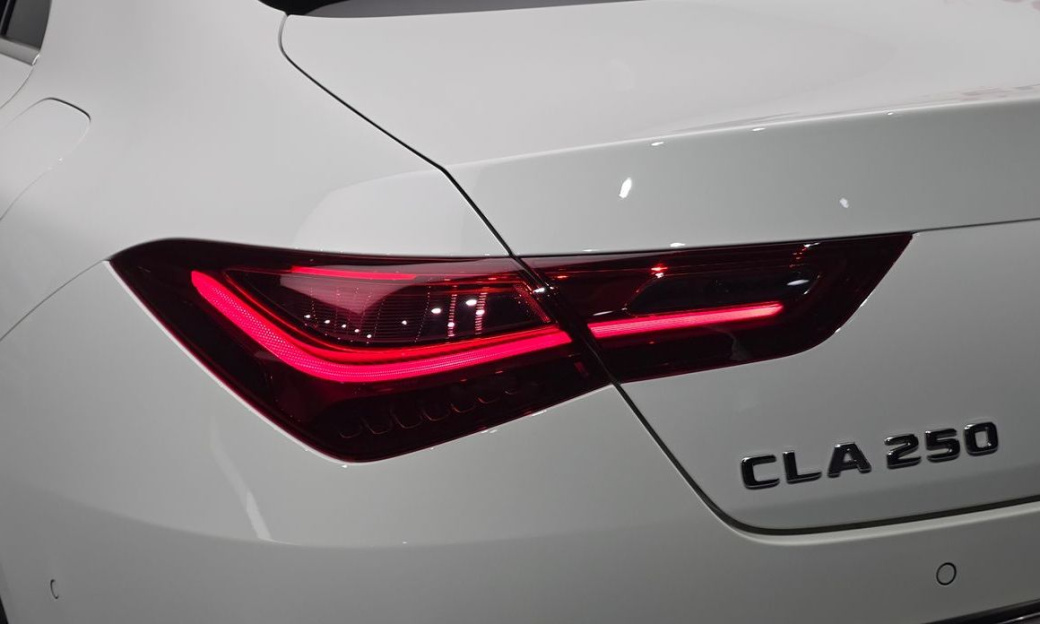 Mercedes-Benz CLA-Class CLA250 4MATIC, 2025