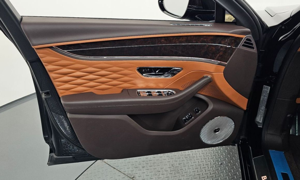 Bentley Flying Spur 4.0, 2022