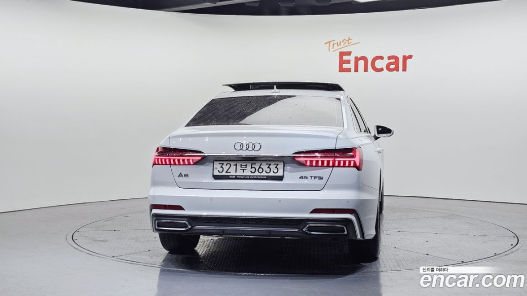 Audi A6 45 TFSI Premium, 2023