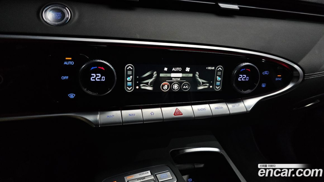Genesis GV70 2.5T Gasoline AWD, 2024