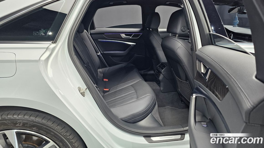Audi A6 45 TFSI Premium, 2023