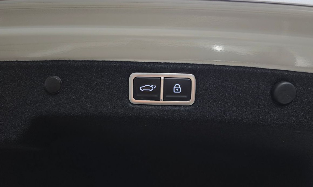Hyundai Grandeur 2,5 Gasoline 2WD, 2023