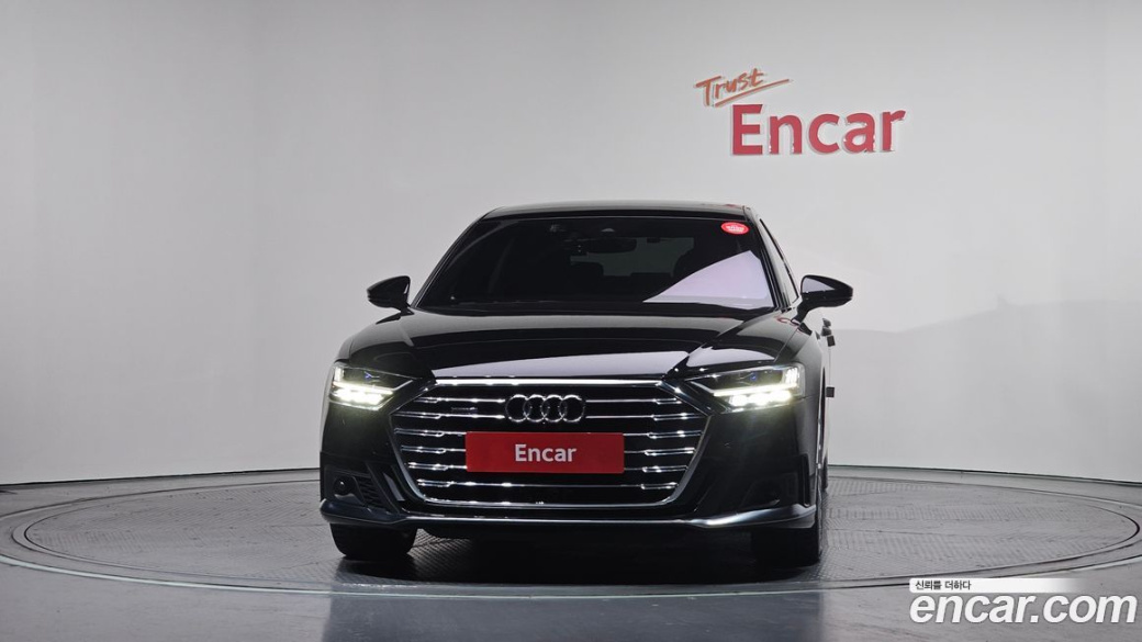 Audi A8 55 TFSI Quattro LWB, 2021