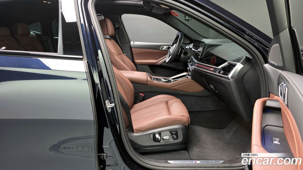 BMW X6 xDrive40i M Sport, 2025