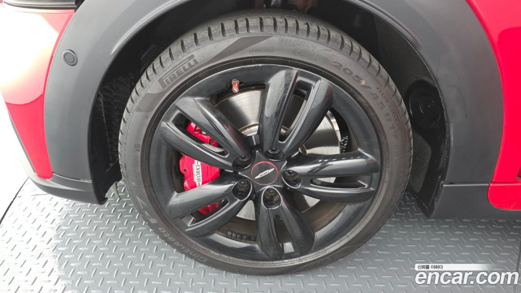 Mini Cooper Convertible JCW, 2023