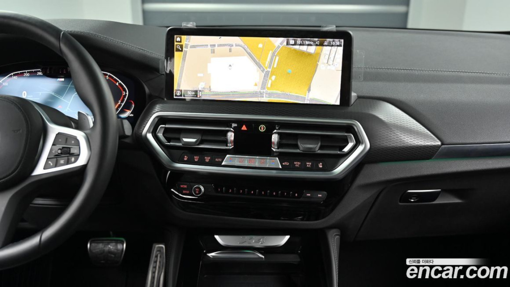 BMW X4 xDrive20i M Sport, 2024