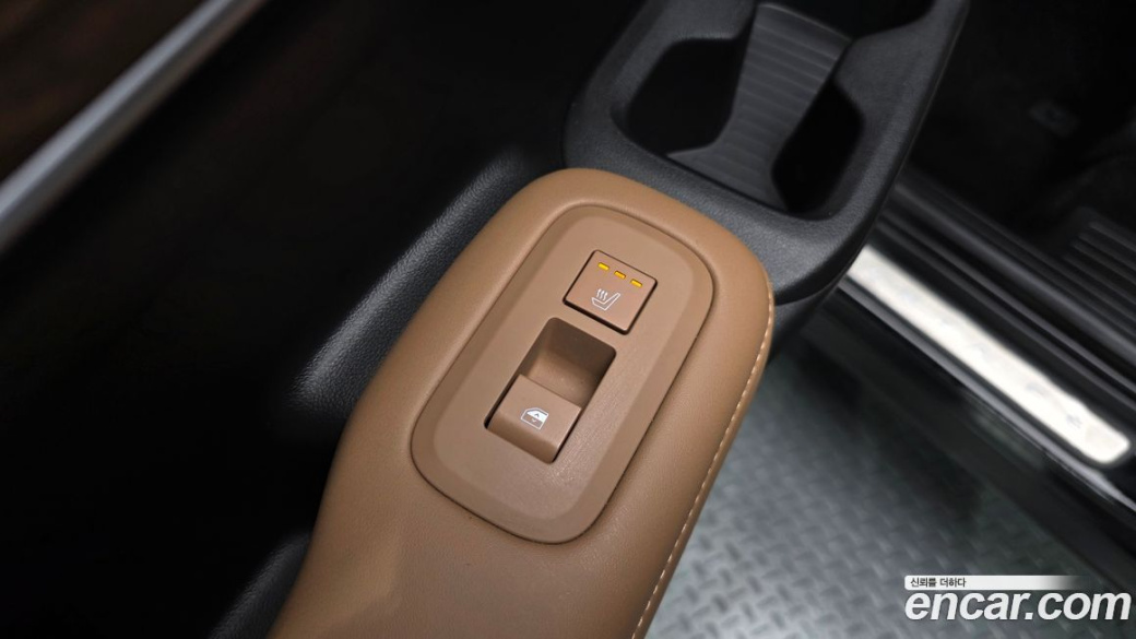 Hyundai Santafe Gasoline 2.5T 4WD, 2025
