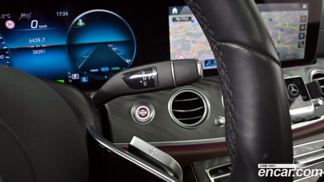 Mercedes-Benz E-Class E350 4MATIC Exclusive, 2023