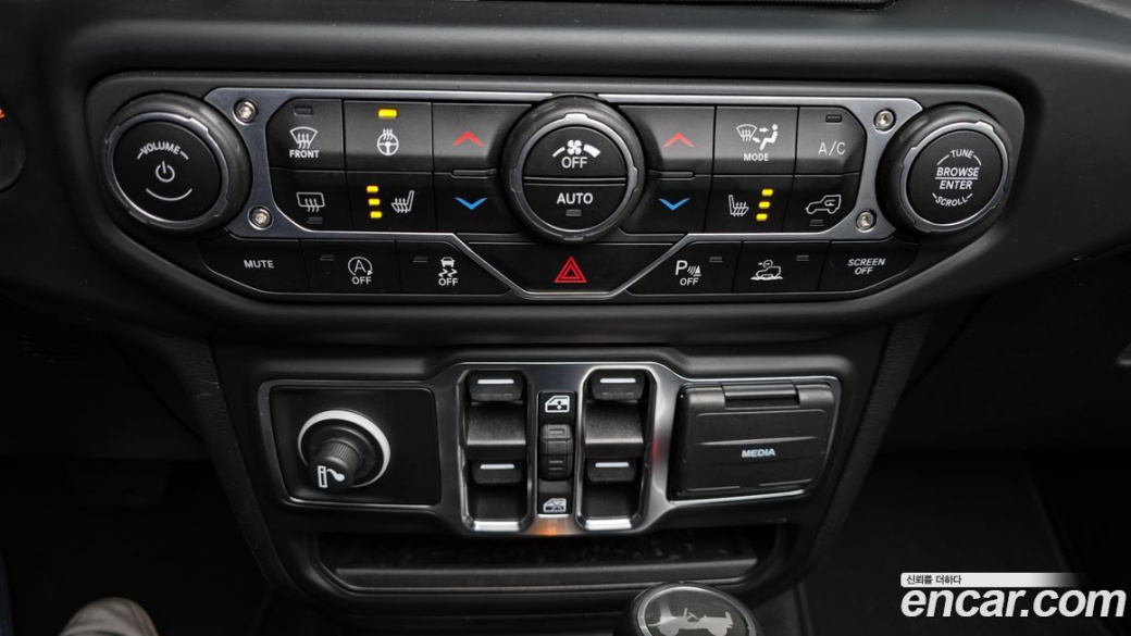 Jeep Wrangler 2.0 Overland Power Top 4Door, 2022