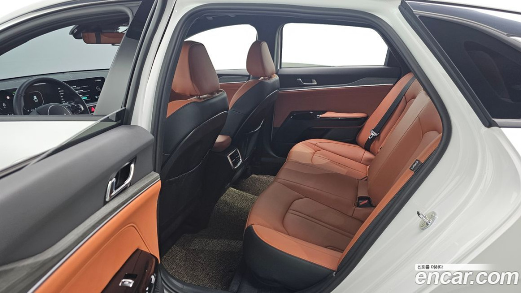 Kia K5 1.6 Turbo, 2025