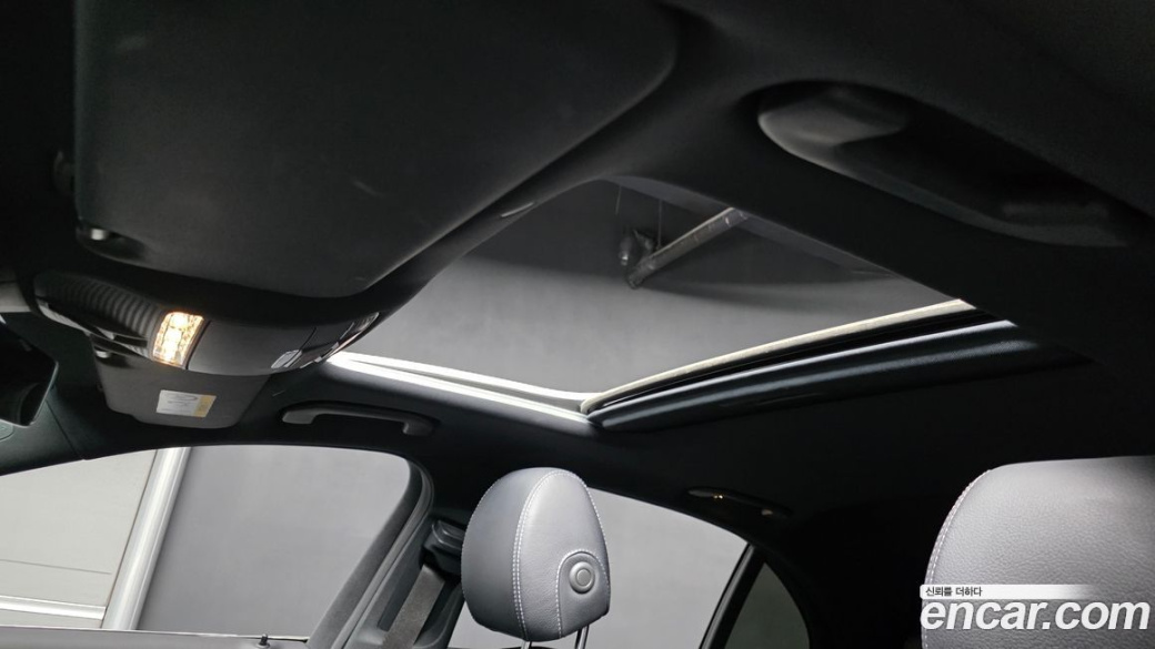 Mercedes-Benz E-Class E220d 4MATIC AMG Line, 2022