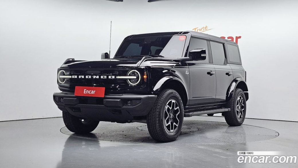 Ford Bronco 2.3 Outer Banks, 2024