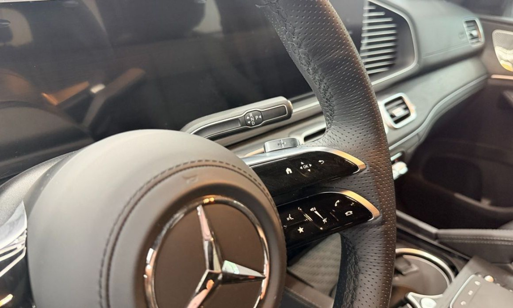 Mercedes-Benz GLS-Class GLS450 4MATIC, 2025