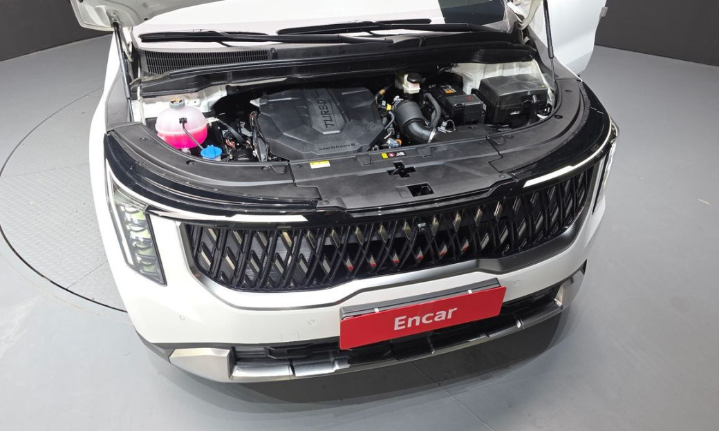 Kia Carnival 9-Seater Noblesse, 2025