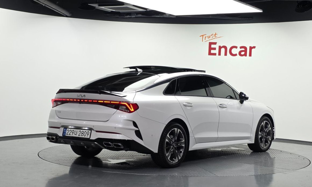Kia K5 2.0, 2023