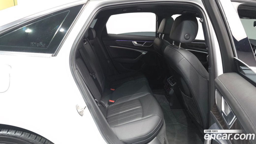 Audi A6 40 TDI Premium, 2022
