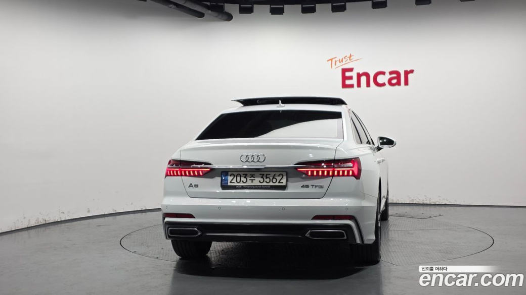 Audi A6 45 TFSI Premium, 2021