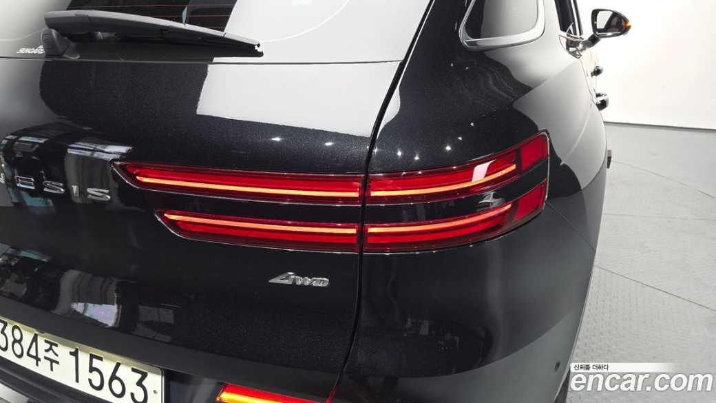 Genesis GV70 2.5T Gasoline AWD, 2023