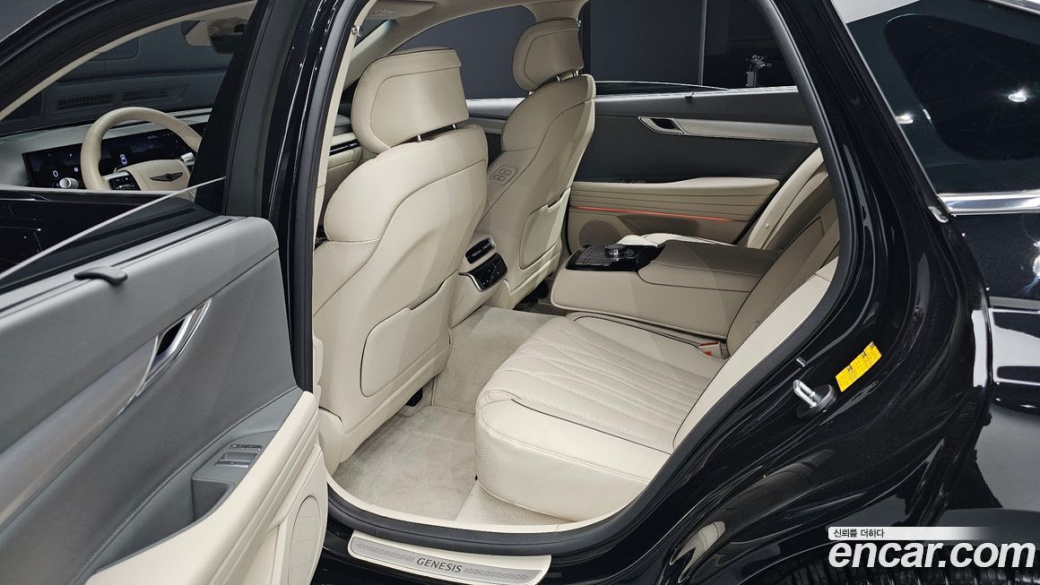 Genesis G80 Gasoline 2.5 Turbo AWD, 2025
