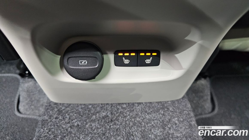 Volvo XC40 B4 Ultra Bright, 2025