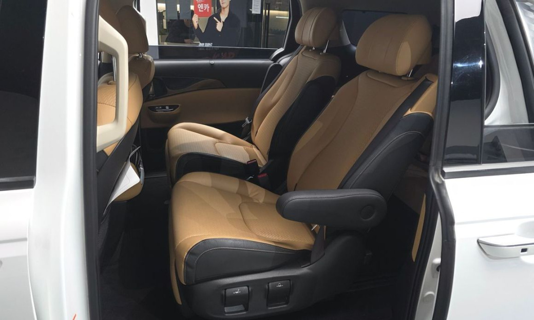 Kia Carnival 7-Seater Noblesse, 2023
