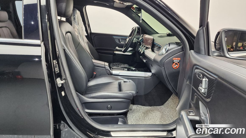 Mercedes-Benz GLB-Class GLB200 d, 2024