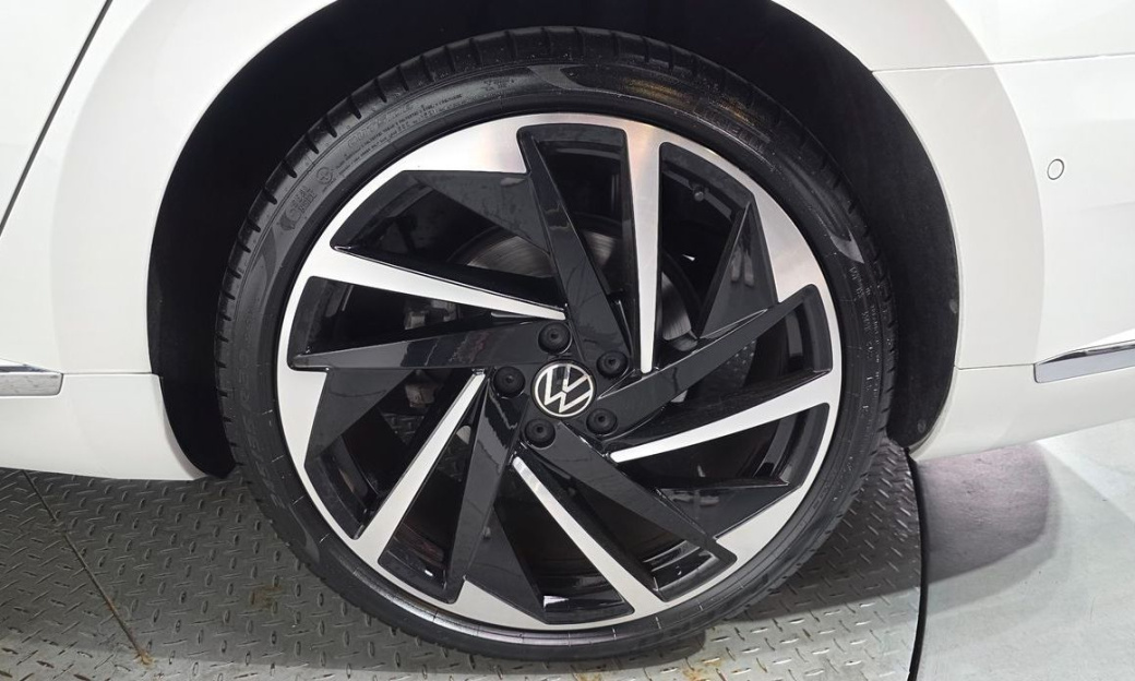 Volkswagen Arteon 2.0 TDI R-LIINE 4Motion, 2023