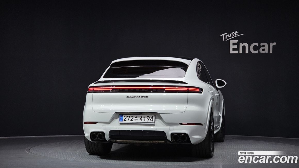 Porsche Cayenne 4.0 GTS Coupe, 2025